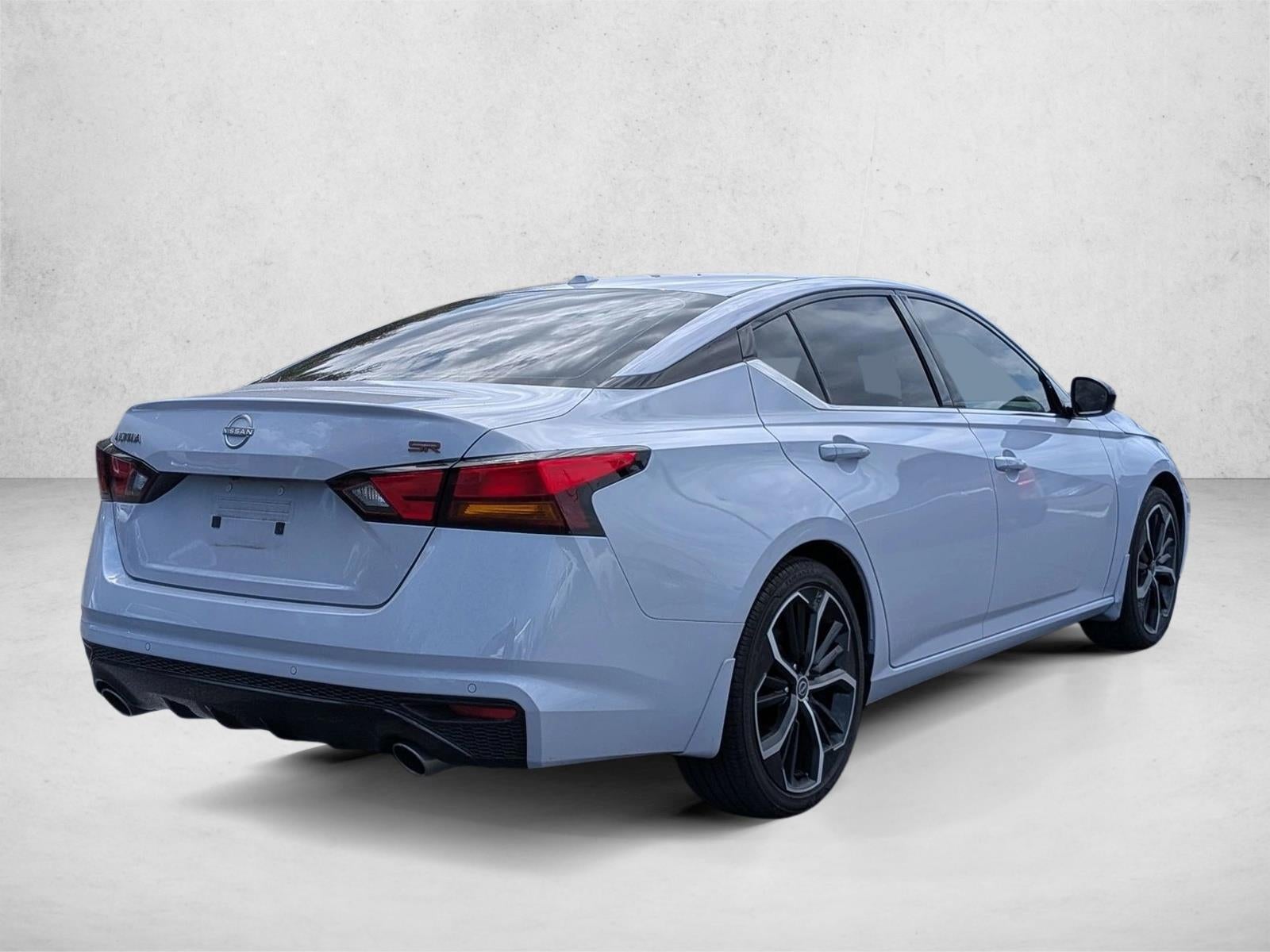 2024 Nissan Altima 2.5 SR Sedan
