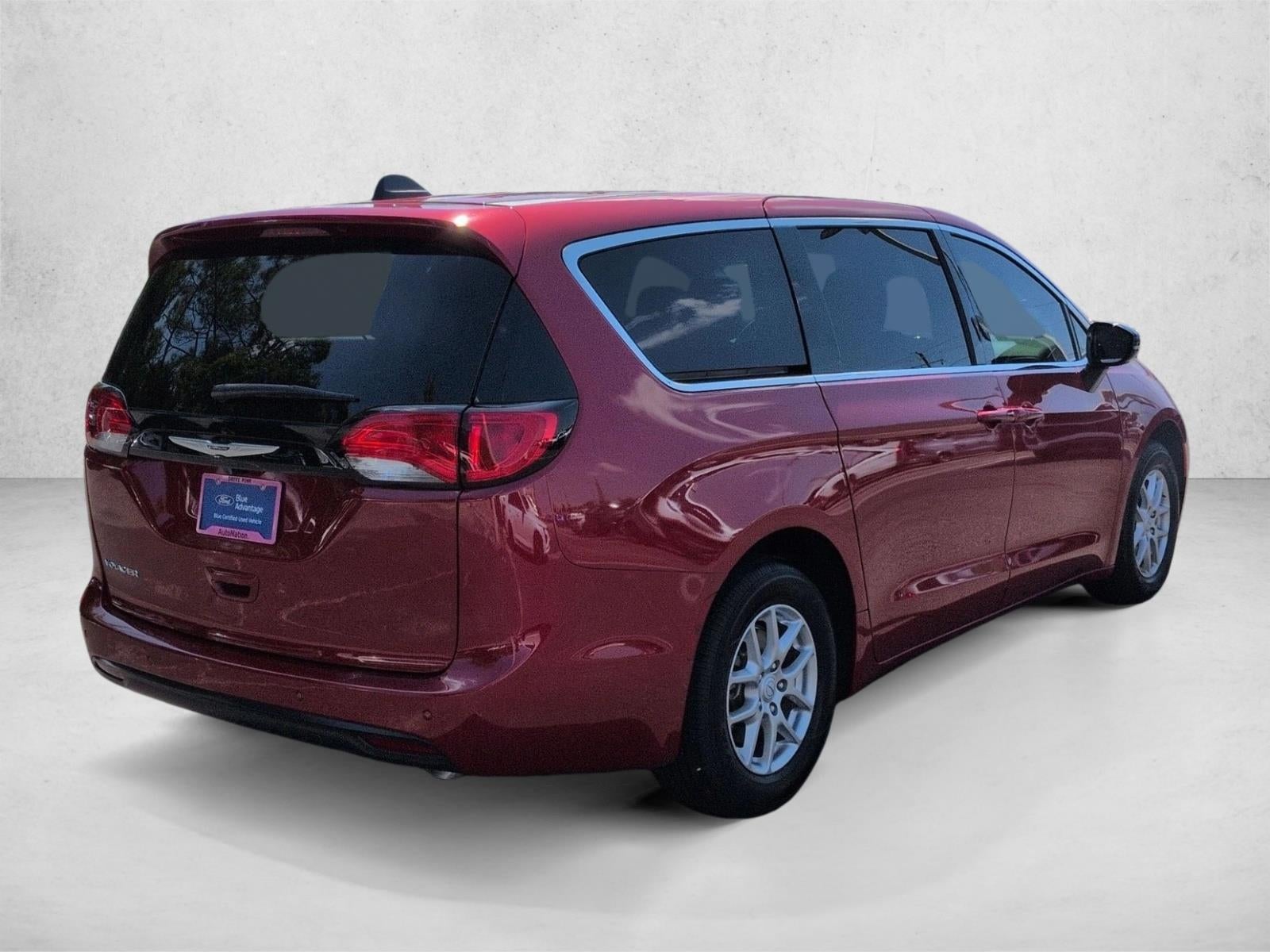 2026 Chrysler Voyager LX FWD