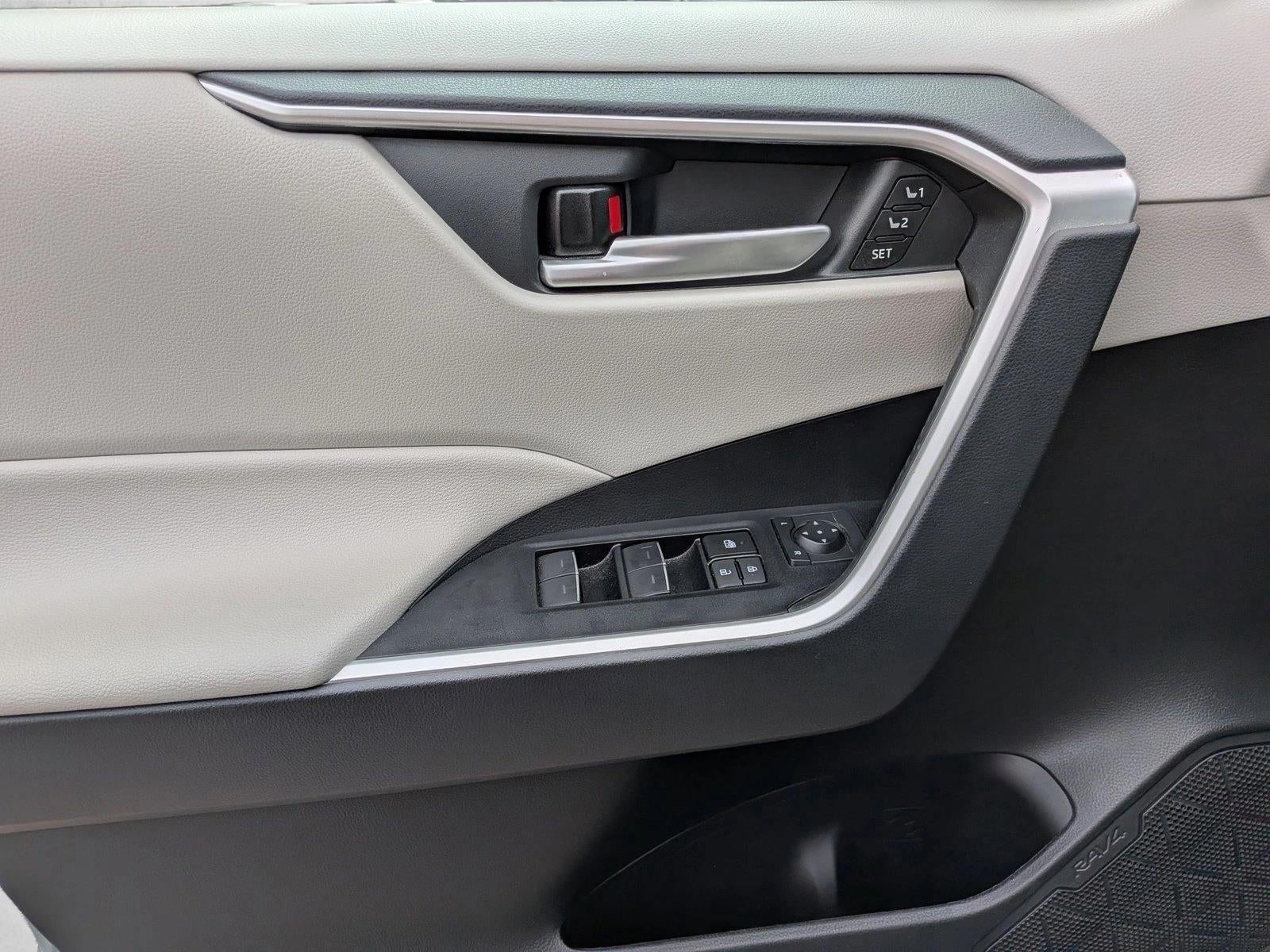 2023 Toyota RAV4 XLE Premium FWD (Natl)