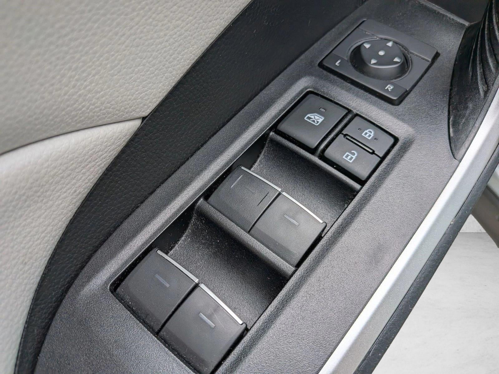 2023 Toyota RAV4 XLE Premium FWD (Natl)