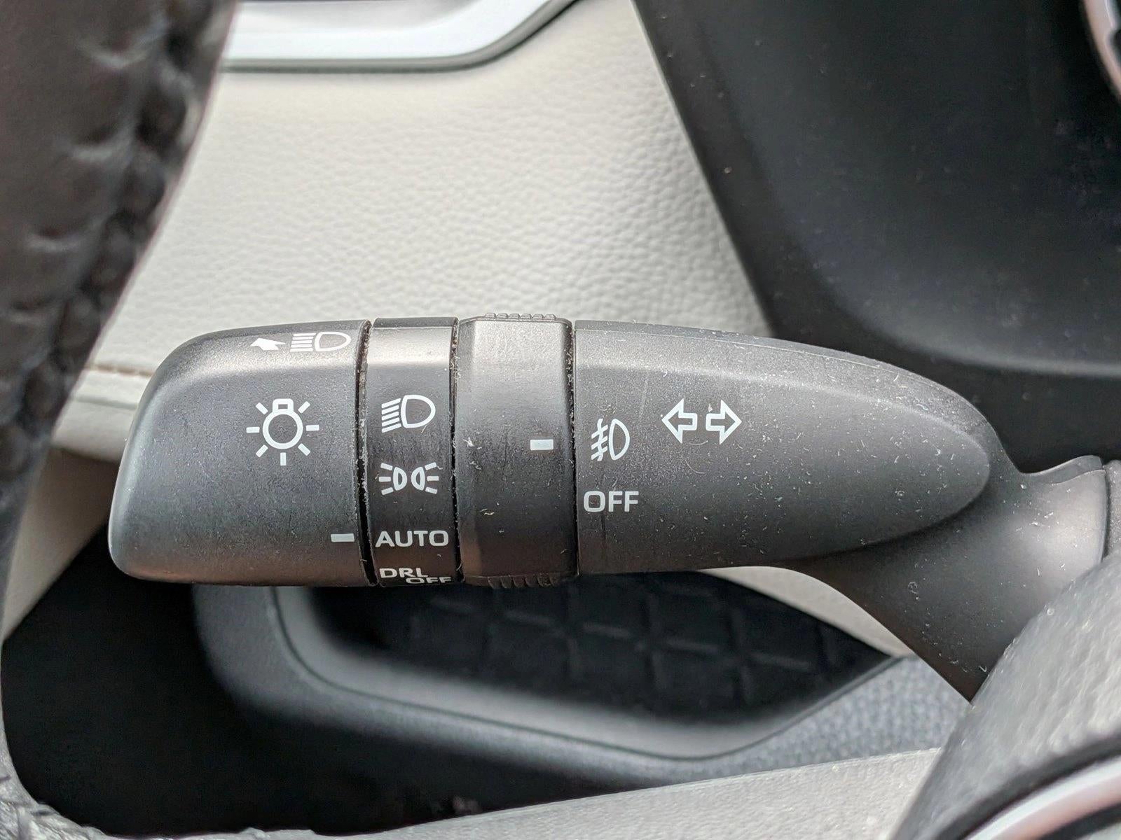 2023 Toyota RAV4 XLE Premium FWD (Natl)
