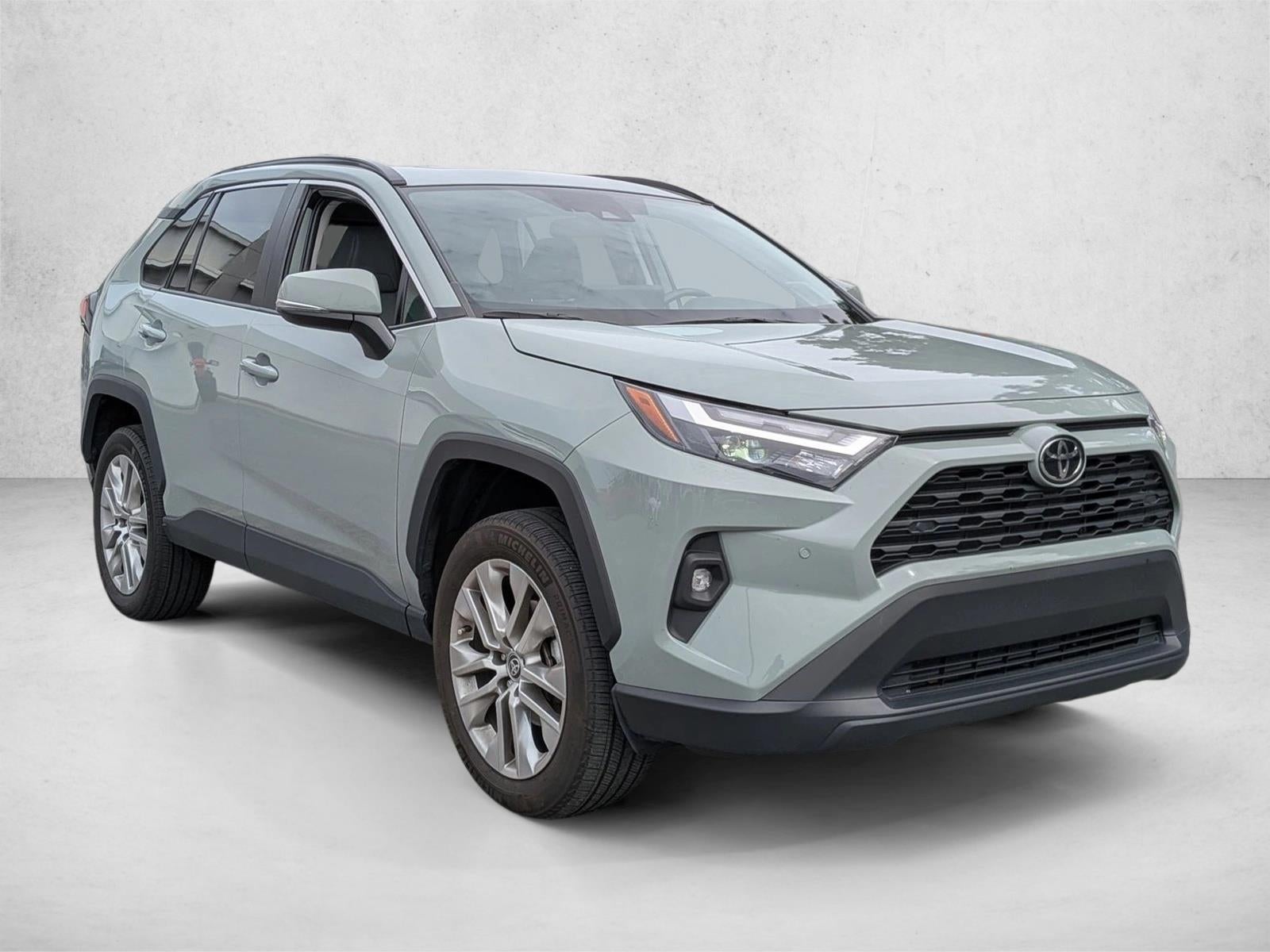 2023 Toyota RAV4 XLE Premium FWD (Natl)