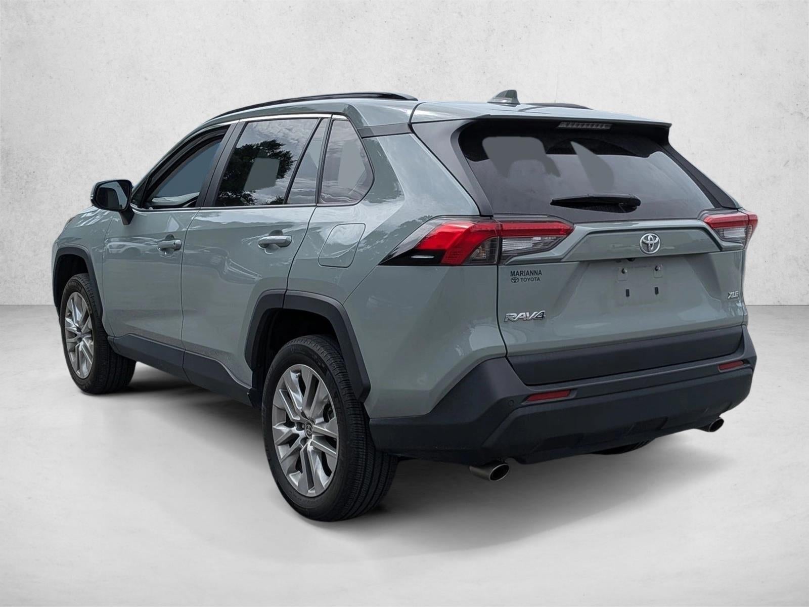2023 Toyota RAV4 XLE Premium FWD (Natl)