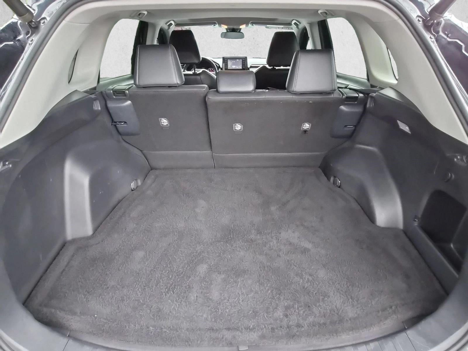 2019 Toyota RAV4 XLE Premium FWD (Natl)