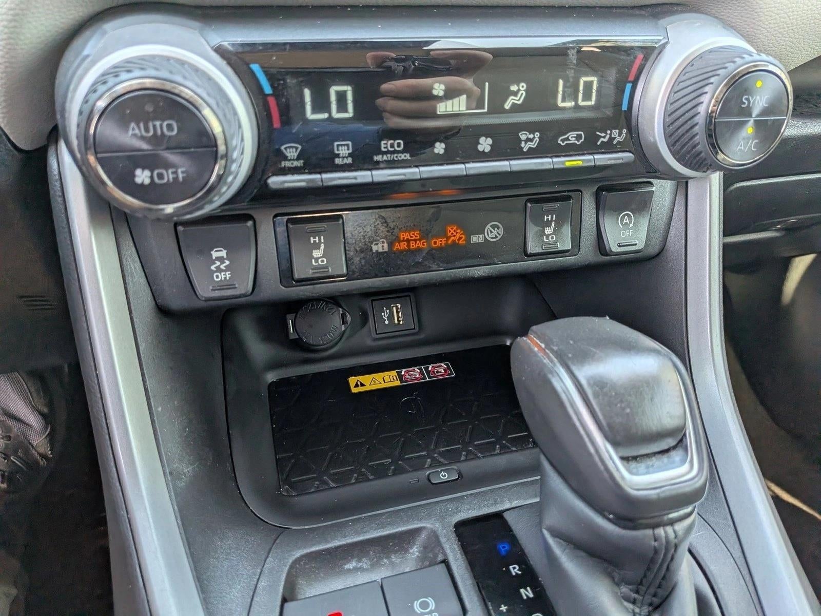 2023 Toyota RAV4 XLE Premium FWD (Natl)