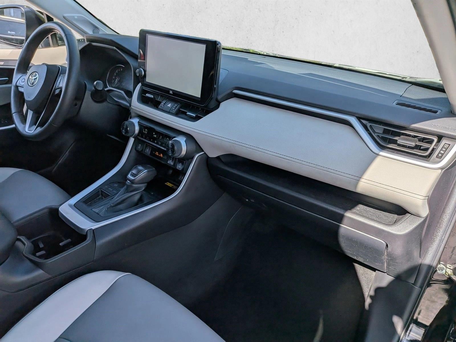 2023 Toyota RAV4 XLE Premium FWD (Natl)