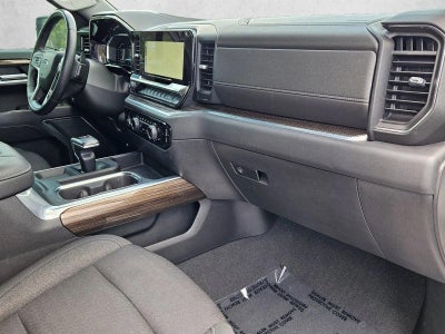 2022 Chevrolet Silverado 1500 Crew Cab Short Box 2-Wheel Drive RST