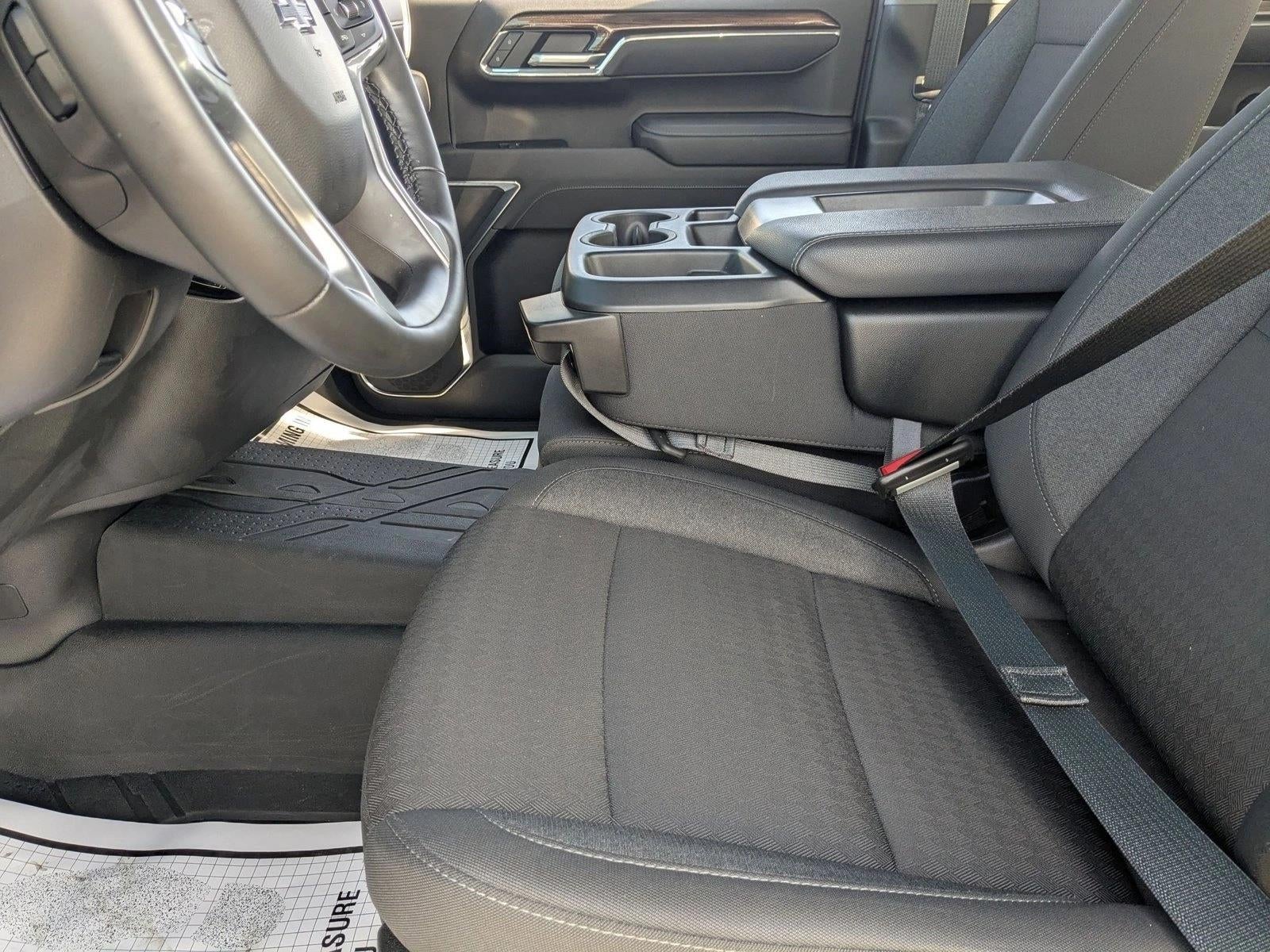 2025 Chevrolet Silverado 1500 Crew Cab Short Box 4-Wheel Drive RST