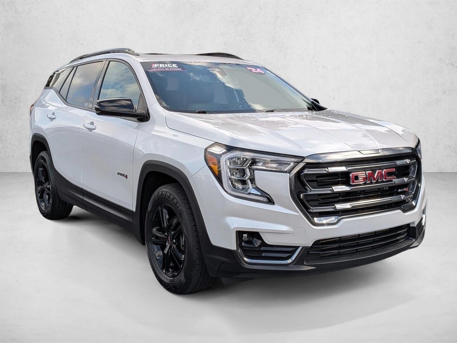 2024 GMC Terrain AWD 4dr AT4