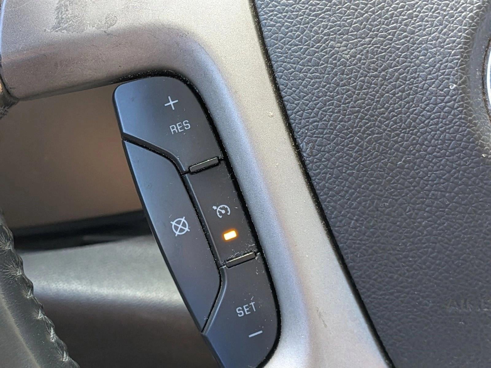 2013 GMC Sierra 1500 Crew Cab Short Box 4-Wheel Drive SLE