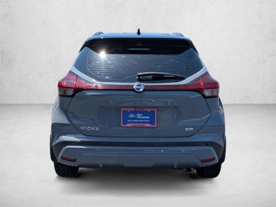 2021 Nissan Kicks SR FWD