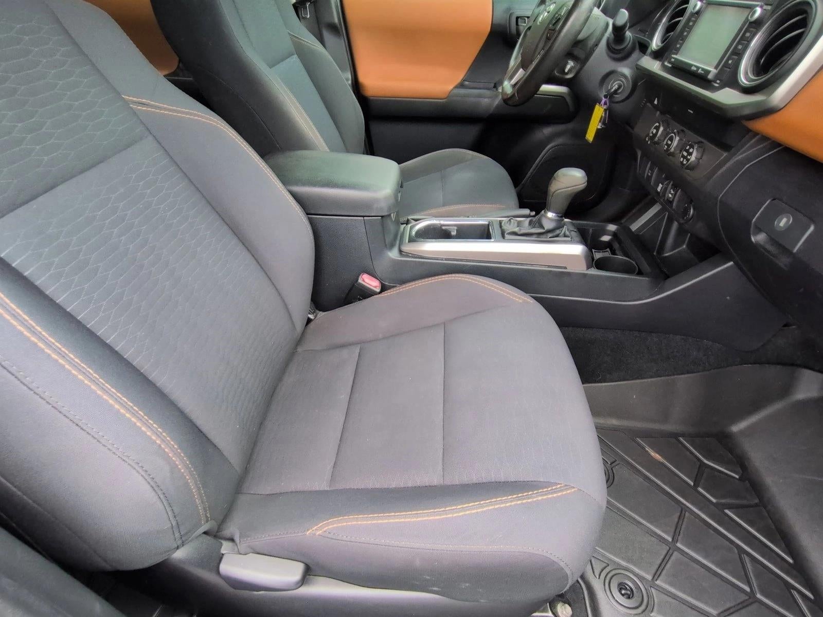 2019 Toyota Tacoma 2WD 2WD SR5 Double Cab 5' Bed V6 AT (GS)