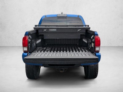 2018 Toyota Tacoma TRD Sport Double Cab 5' Bed V6 4x4 AT (Natl)