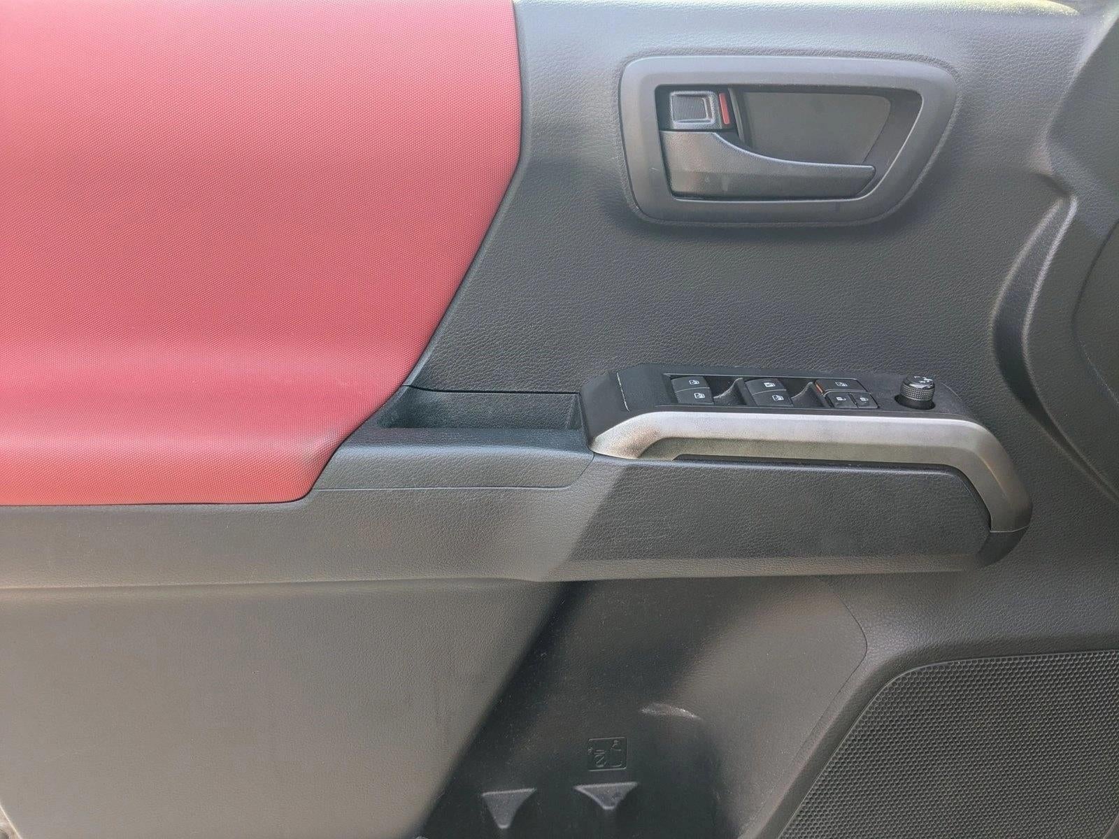 2019 Toyota Tacoma 4WD 4WD SR5 Double Cab 5' Bed V6 AT (GS)