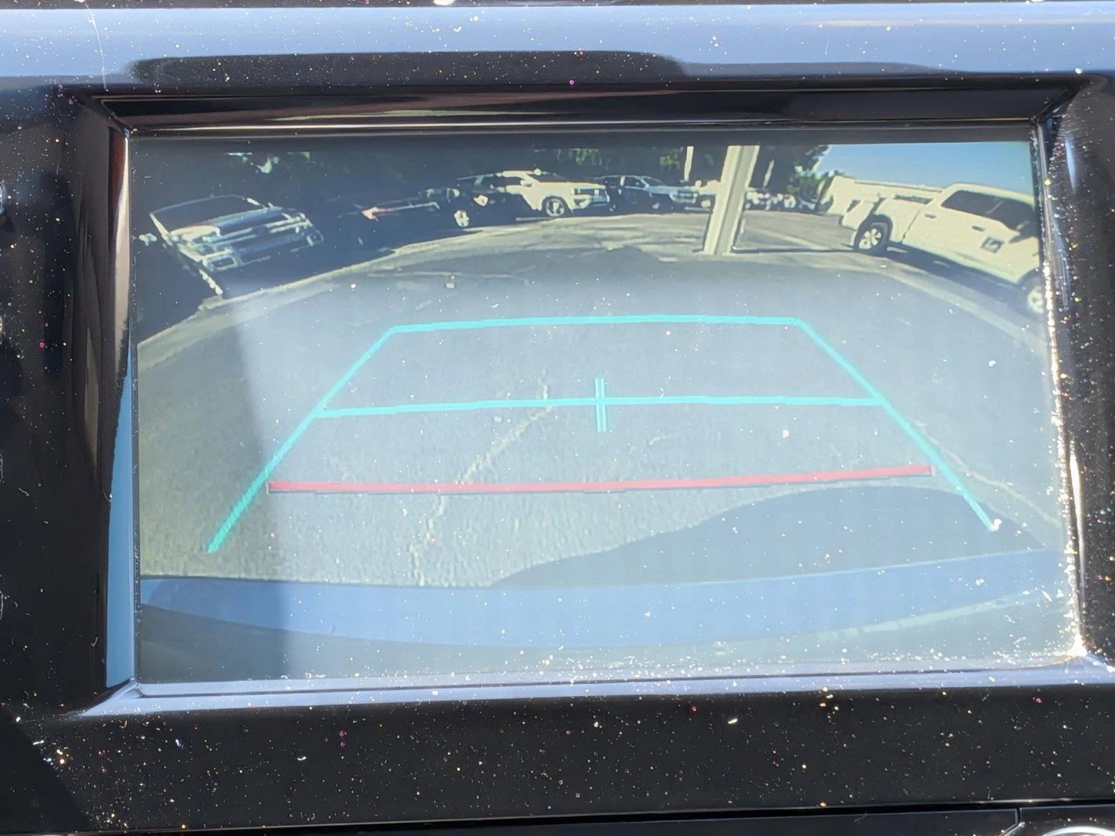 2018 Toyota Camry SE Auto (SE)