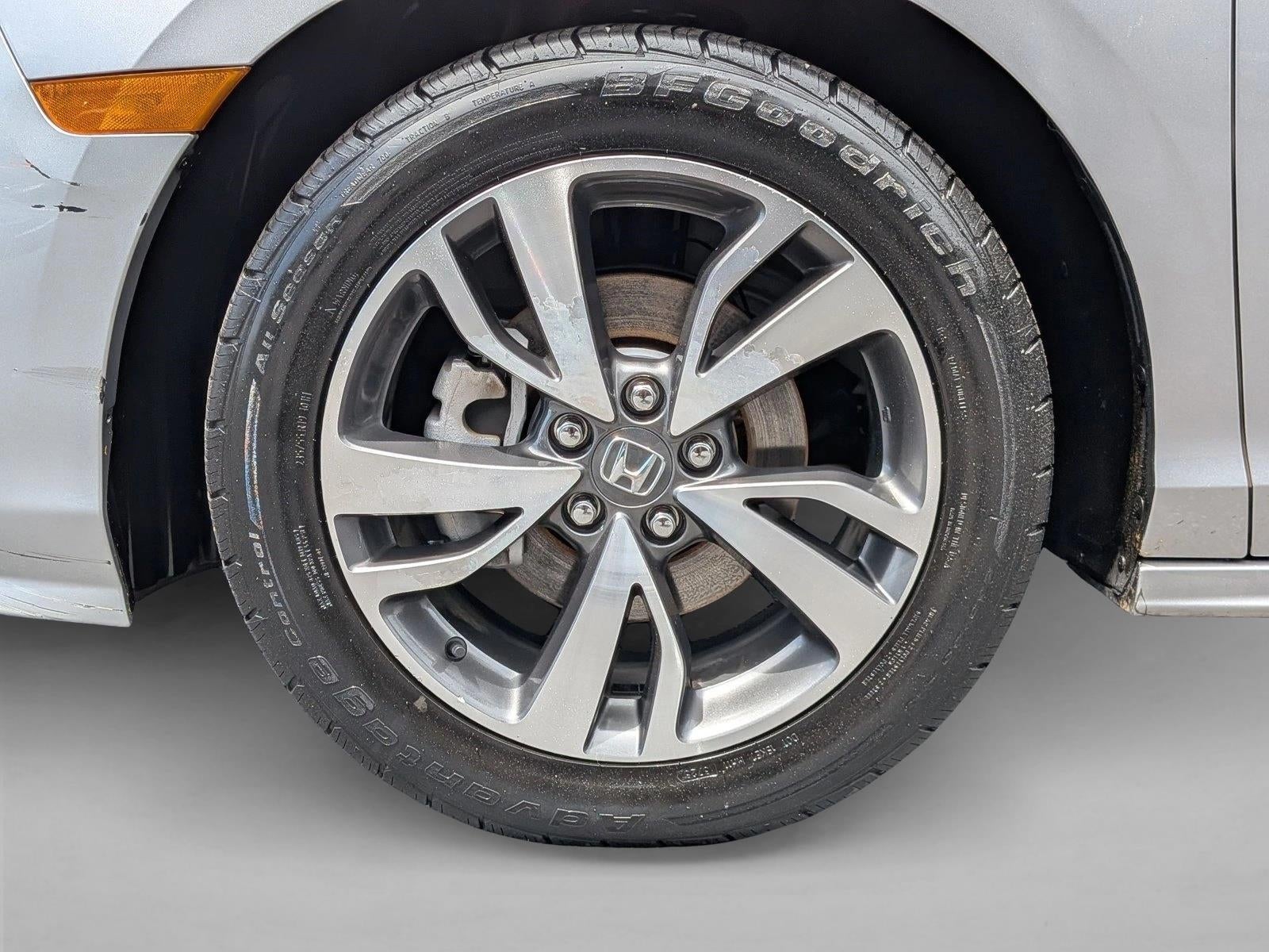 2022 Honda Odyssey Touring Auto
