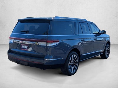 2023 Lincoln Navigator L Reserve 4x2