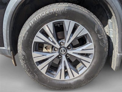 2021 Nissan Rogue FWD SV