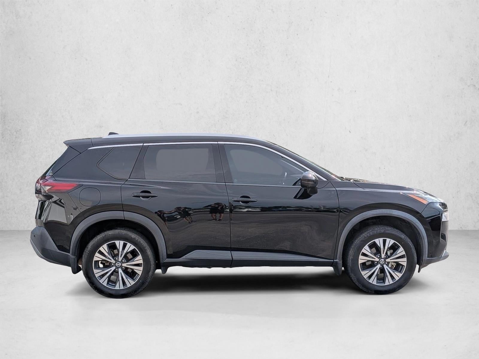 2021 Nissan Rogue FWD SV