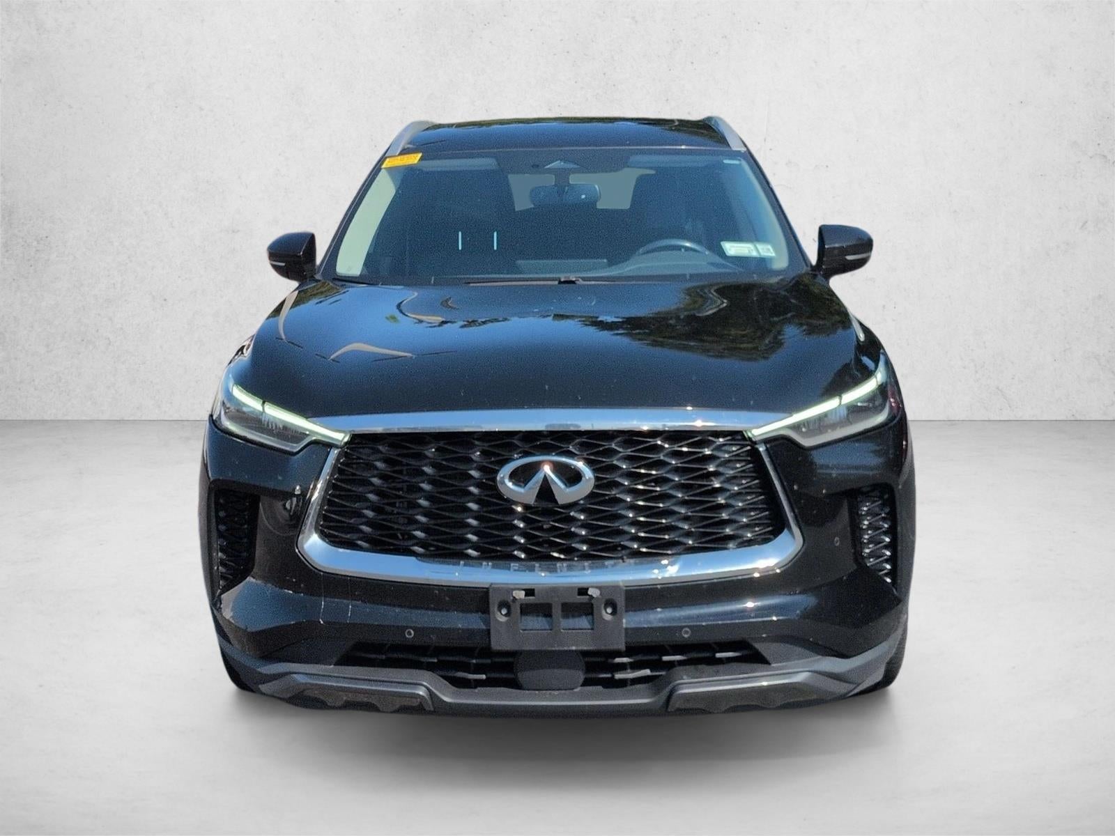 2022 INFINITI QX60 LUXE AWD