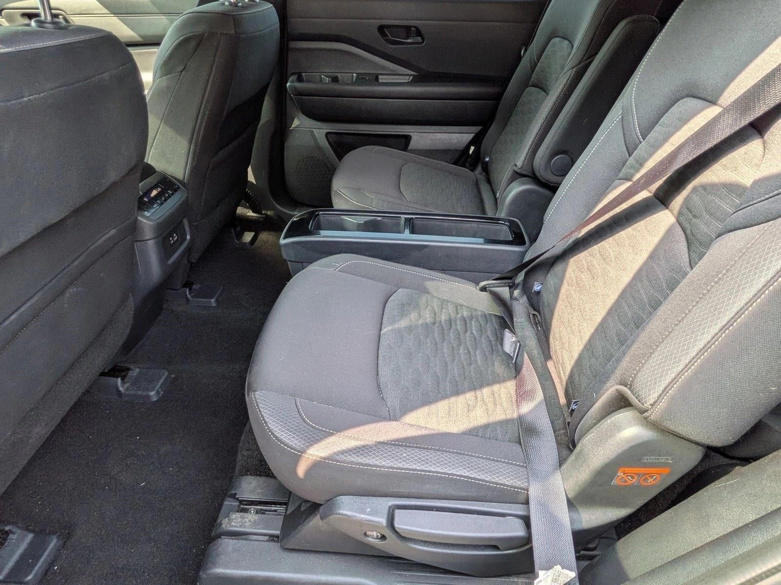 2024 Nissan Pathfinder SV 2WD