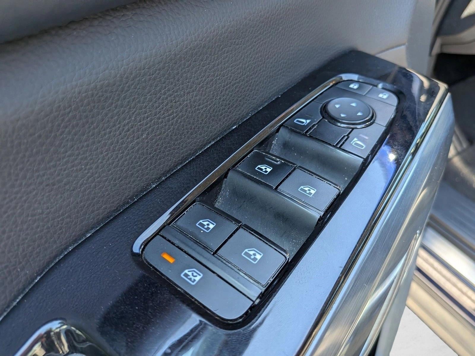2023 Nissan Pathfinder SL 2WD