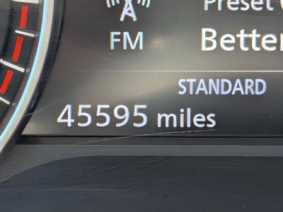 2023 Nissan Pathfinder SL 2WD