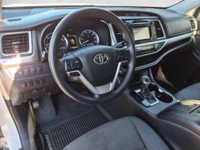 2017 Toyota Highlander Hybrid LE V6 AWD (Natl)