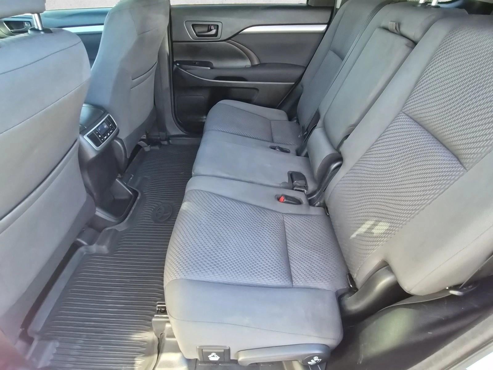 2017 Toyota Highlander Hybrid LE V6 AWD (Natl)