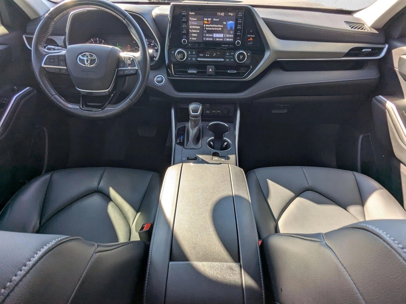 2020 Toyota Highlander XLE FWD (Natl)