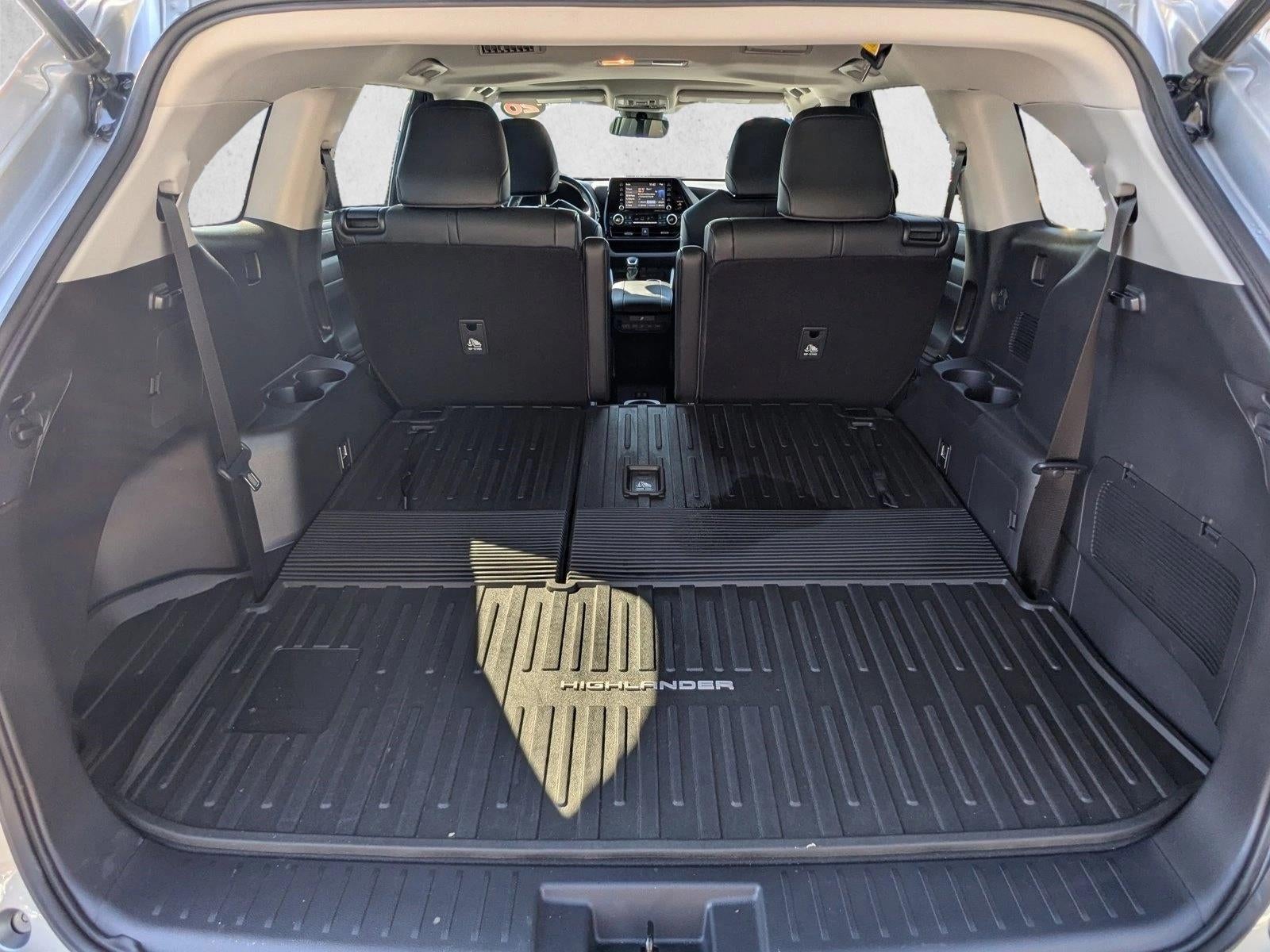 2020 Toyota Highlander XLE FWD (Natl)