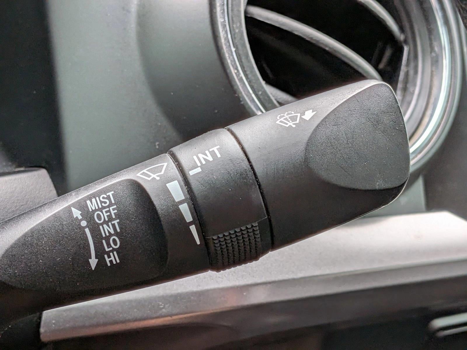 2021 Toyota Tacoma 2WD 2WD SR5 Double Cab 5' Bed V6 AT (GS)