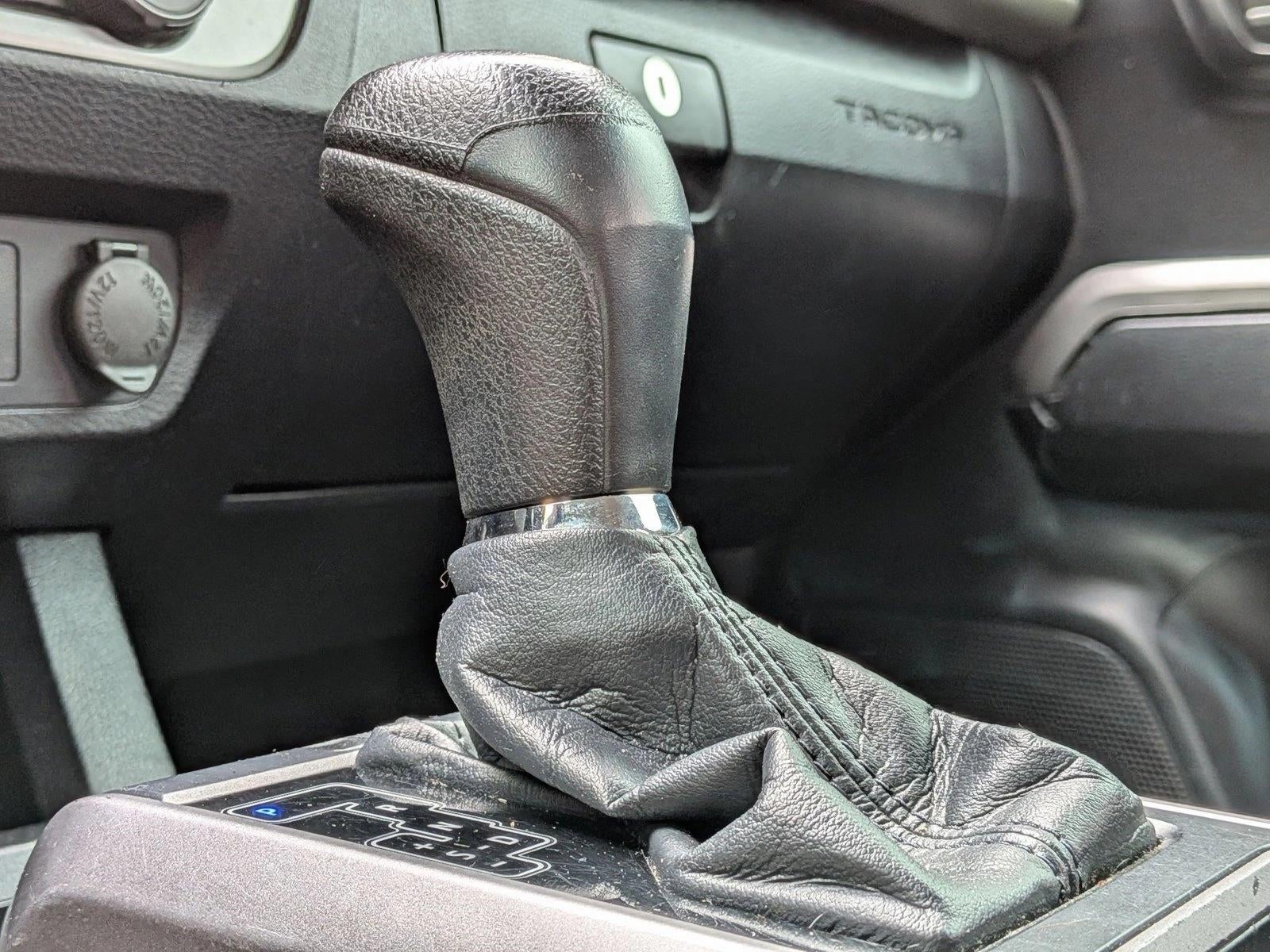 2021 Toyota Tacoma 2WD 2WD SR5 Double Cab 5' Bed V6 AT (GS)