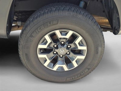 2021 Toyota Tacoma 4WD 4WD TRD Off Road Double Cab 5' Bed V6 AT (Natl)