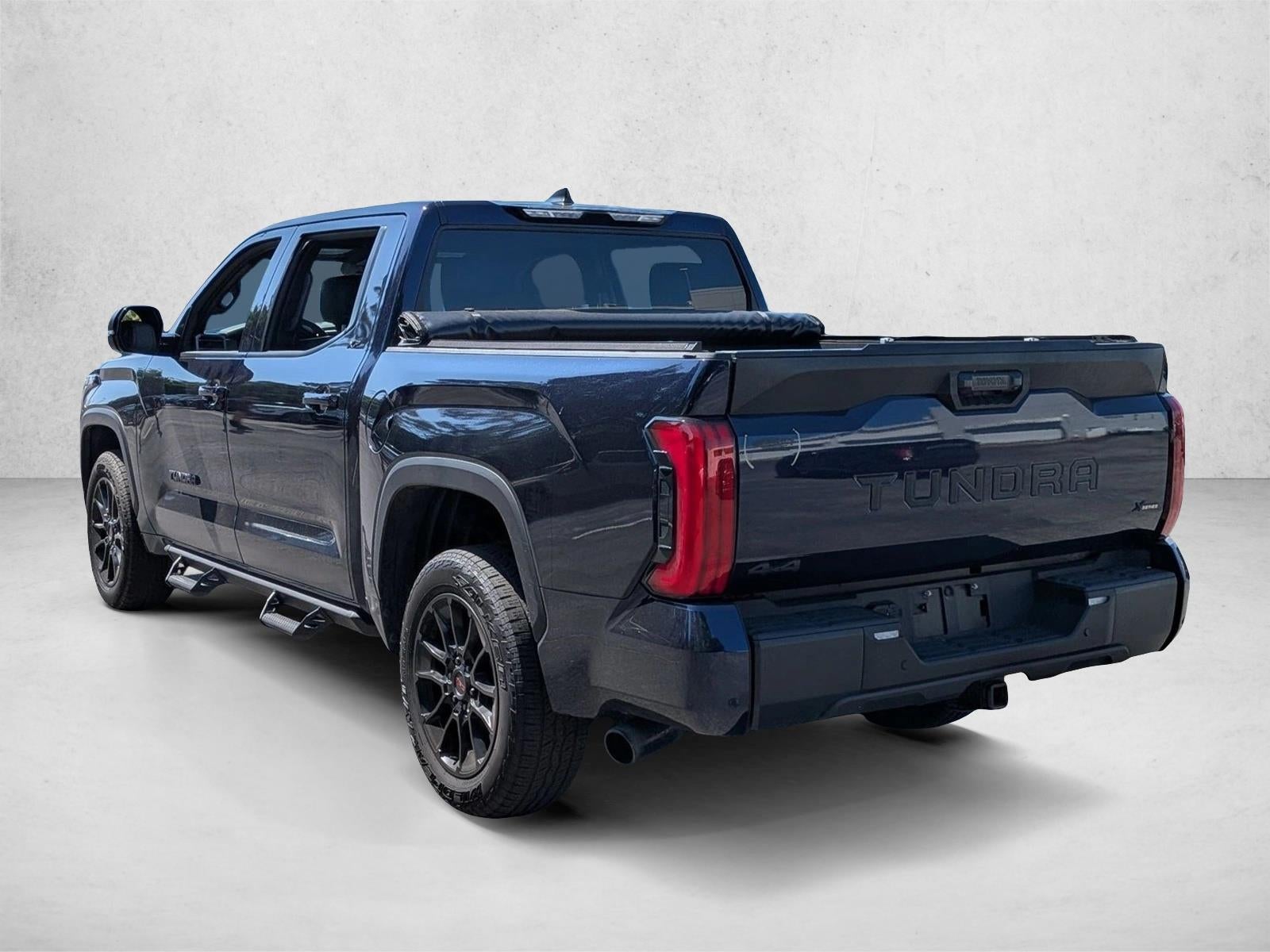 2025 Toyota Tundra 4WD 4WD SR5 CrewMax 5.5' Bed (SE)