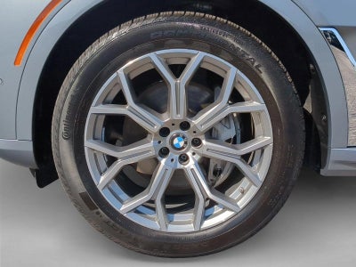 2024 BMW X7 xDrive40i Sports Activity Vehicle