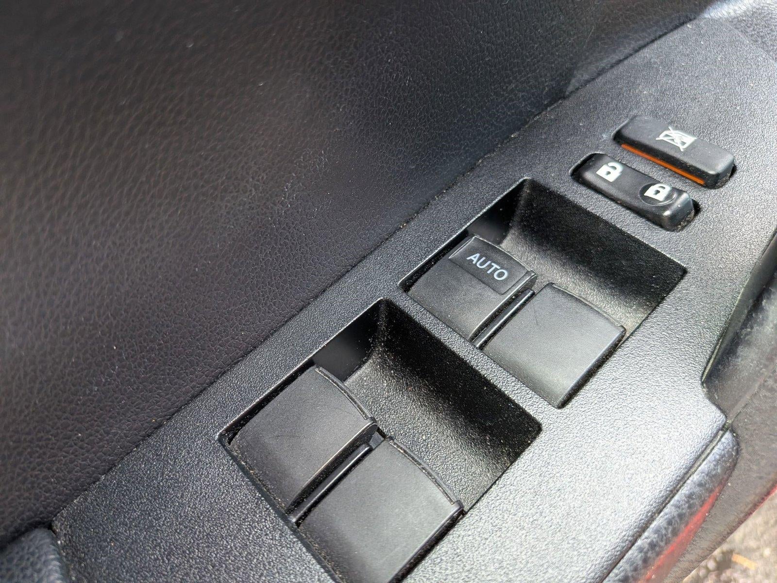 2017 Toyota Corolla SE CVT (Natl)