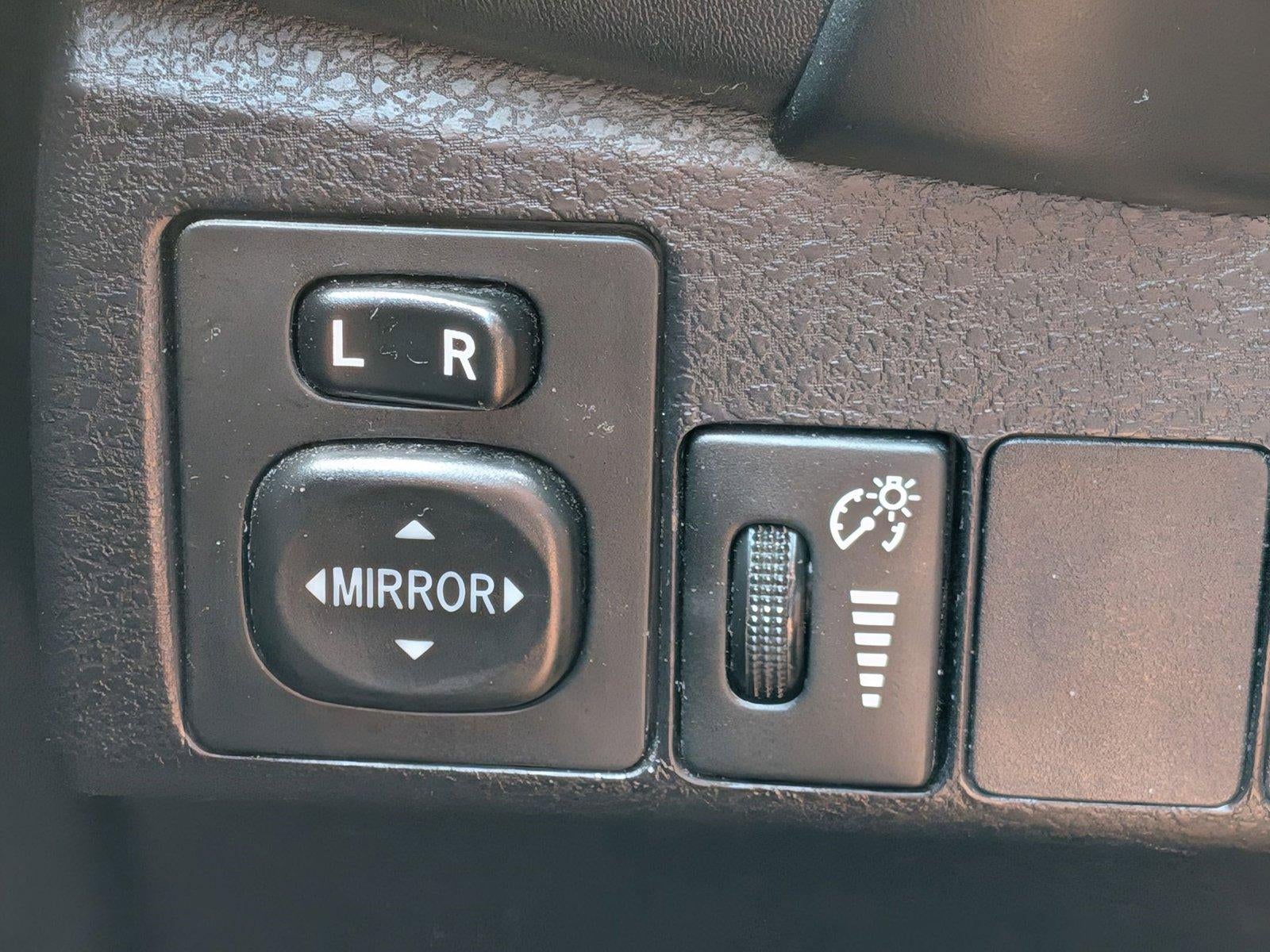 2017 Toyota Corolla SE CVT (Natl)