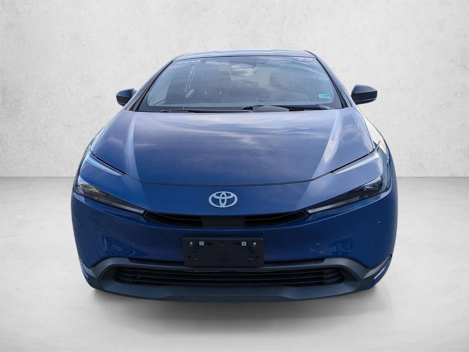 2025 Toyota Prius LE (Natl)