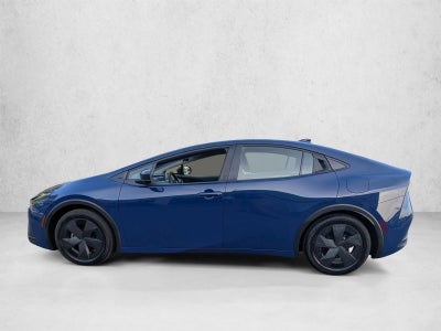 2025 Toyota Prius LE (Natl)