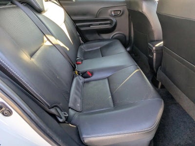 2018 Toyota Prius c Four (GS)