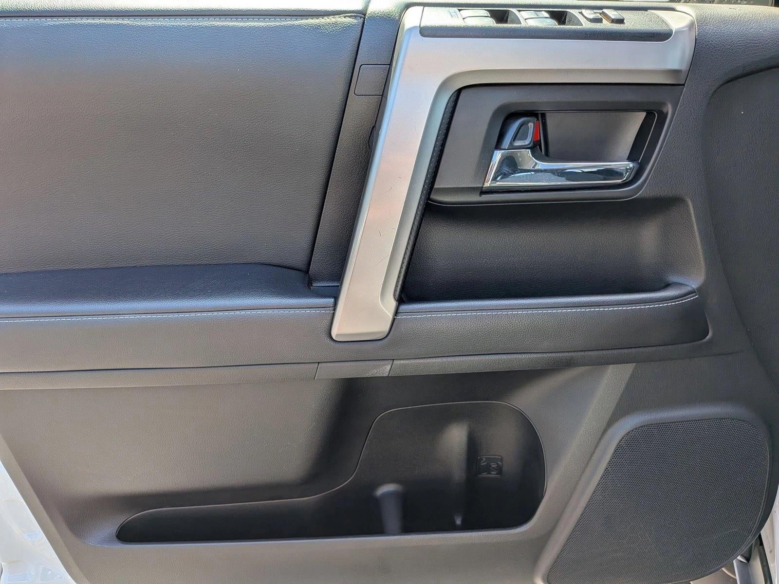 2024 Toyota 4Runner SR5 2WD (Natl)