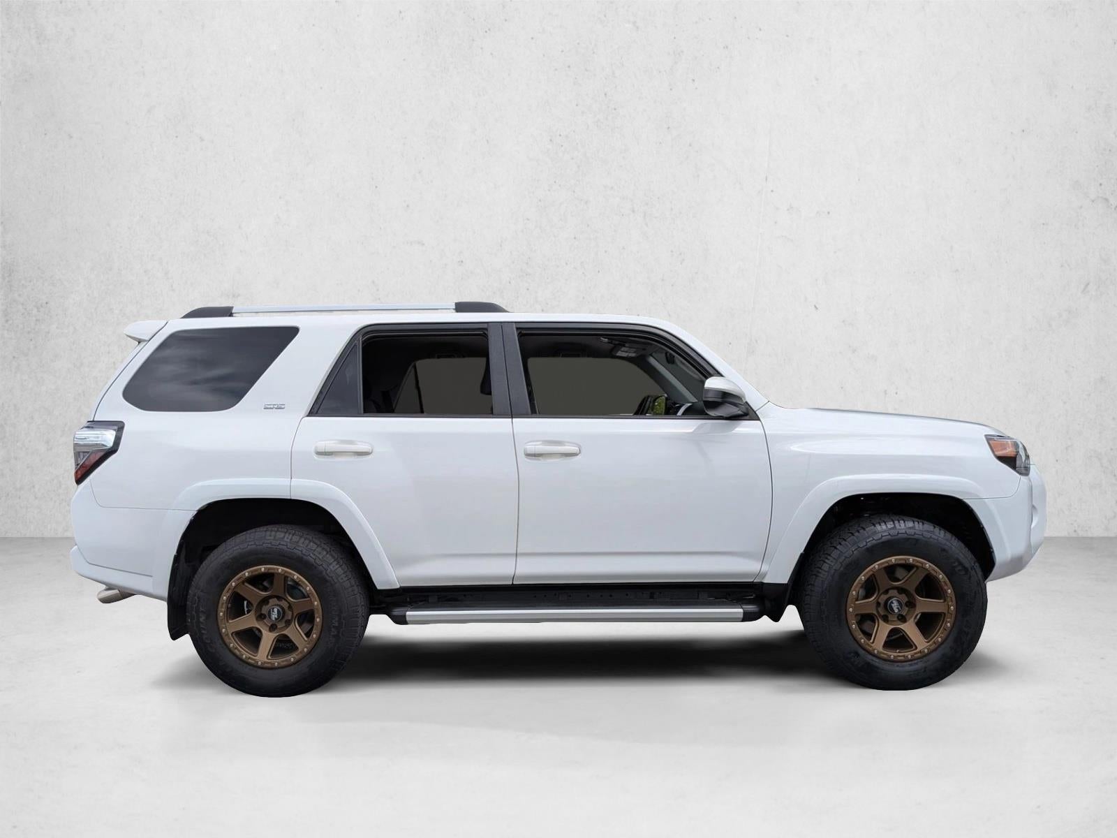 2019 Toyota 4Runner SR5 2WD (Natl)