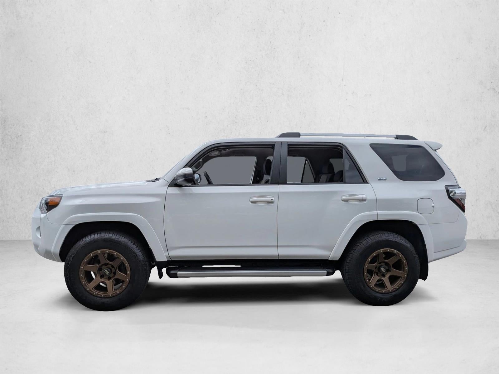 2019 Toyota 4Runner SR5 2WD (Natl)