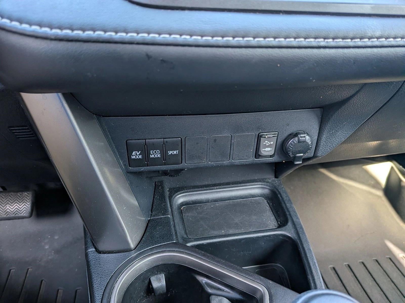 2018 Toyota RAV4 Hybrid XLE AWD (Natl)