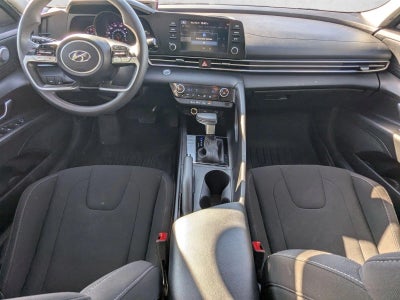 2023 Hyundai ELANTRA SEL IVT