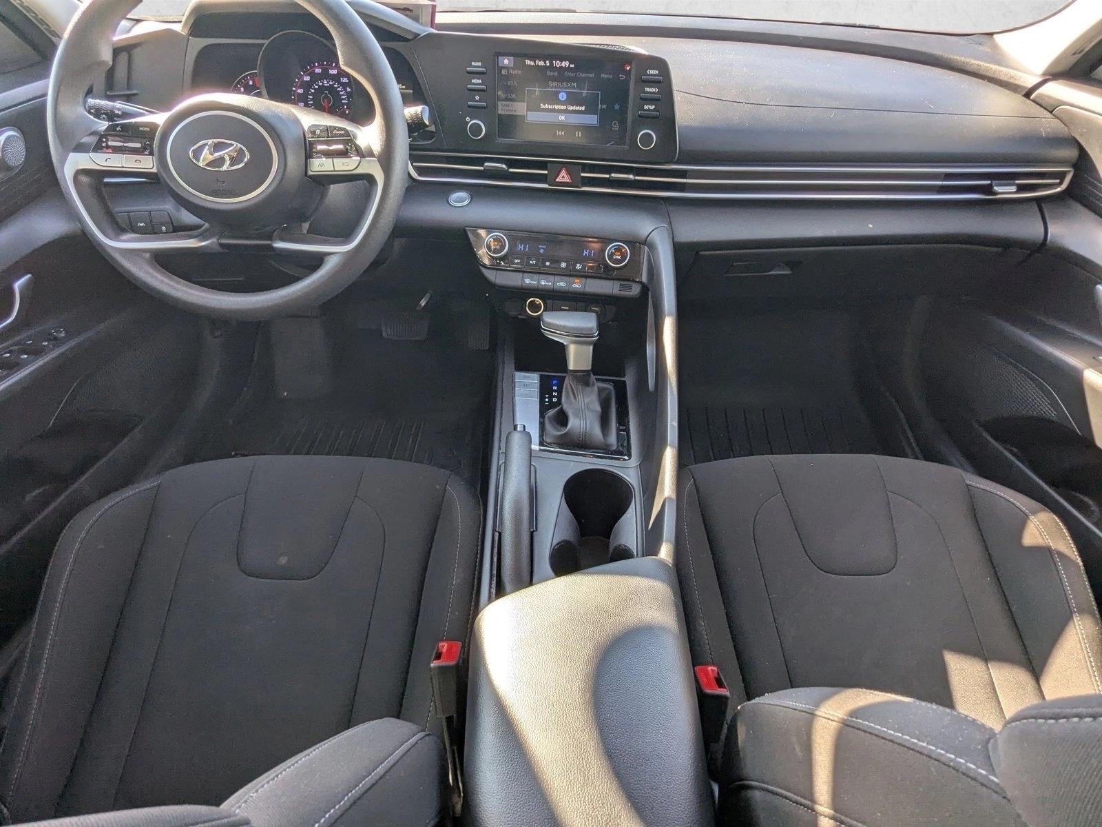 2023 Hyundai ELANTRA SEL IVT