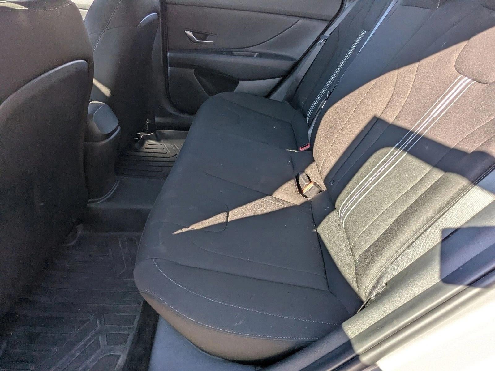 2023 Hyundai ELANTRA SEL IVT