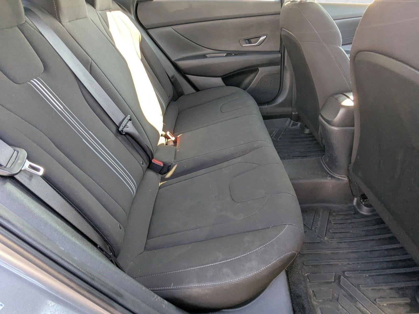 2023 Hyundai ELANTRA SEL IVT