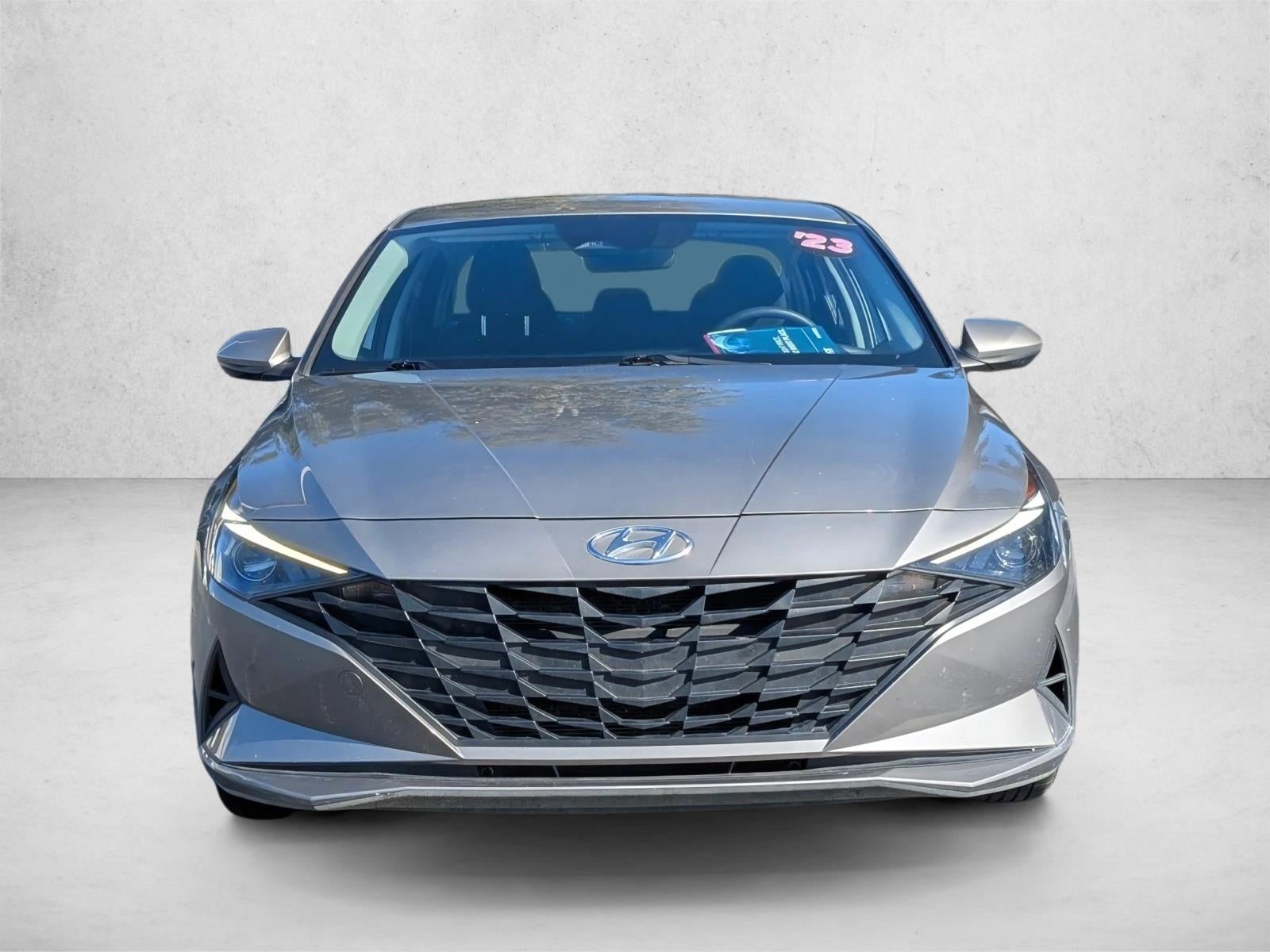 2023 Hyundai ELANTRA SEL IVT